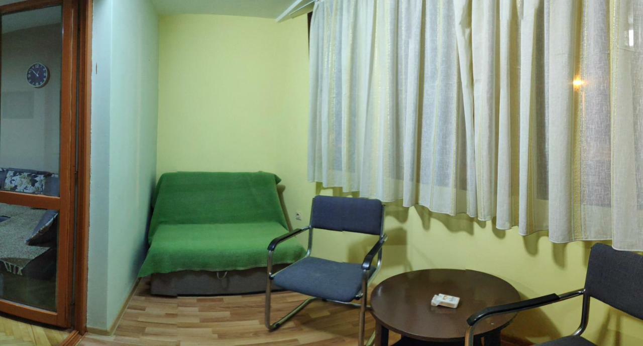 Ferienwohnung Malo Brdo Podgorica Exterior foto